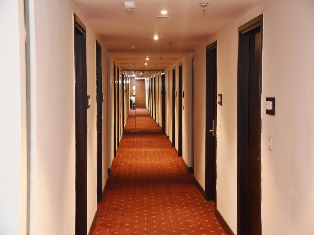 Hotel Sunbeam Premium Zirakpur Esterno foto